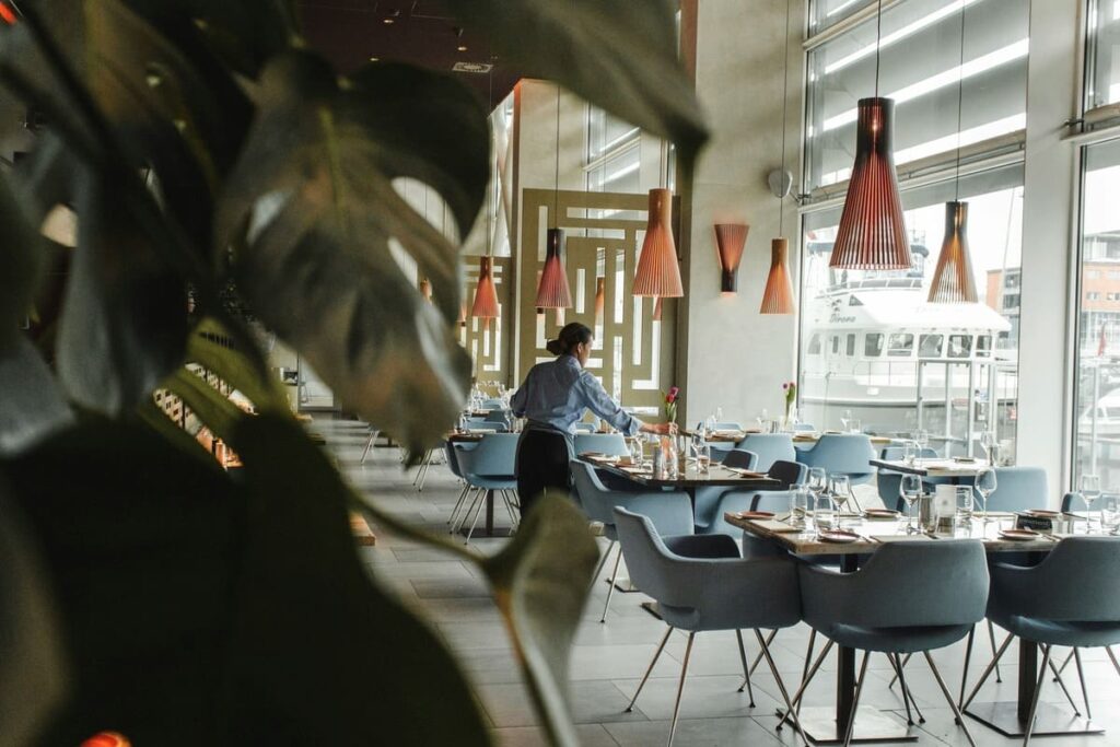 Perfectionnement du service 1 perfectionnement service ritzy 1